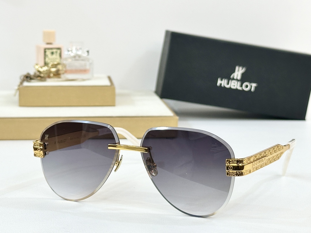  HUBLOT
MOD：H319
Size：54口21 145
