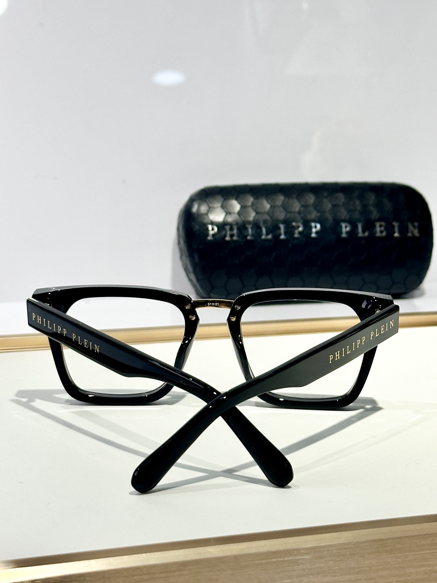  ￼ PhiliPPPlei*
MOD：VPWT
SIZE：51口21 145
