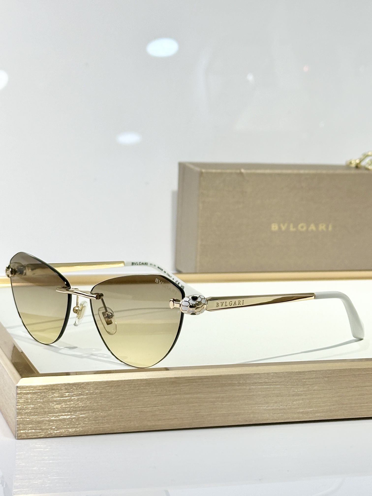  BVLGAR*
MODEL：BV 50042U
SIZE：57口15-140


