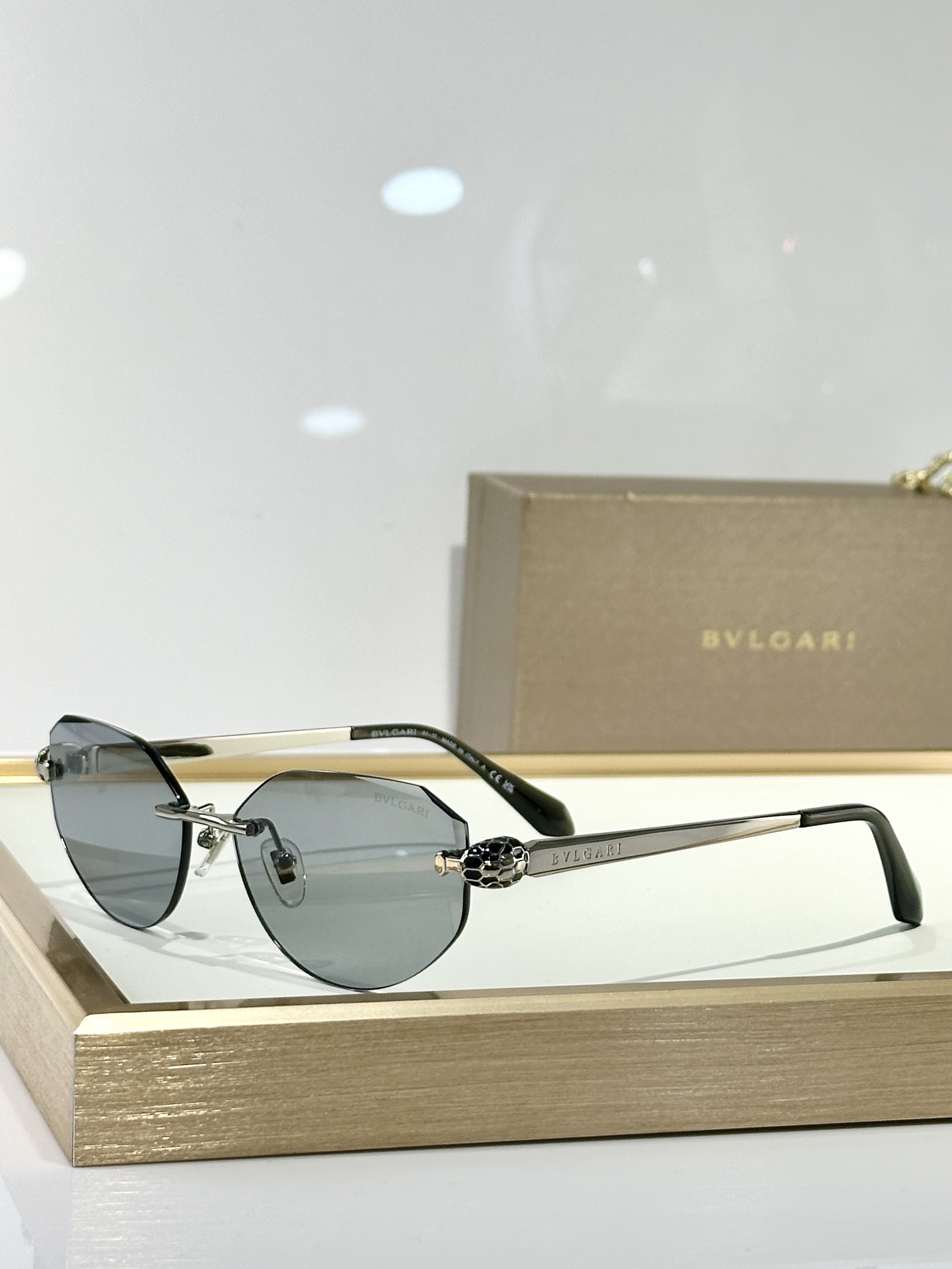  BVLGAR*
MODEL：BV 40059U
SIZE：58口15-140
