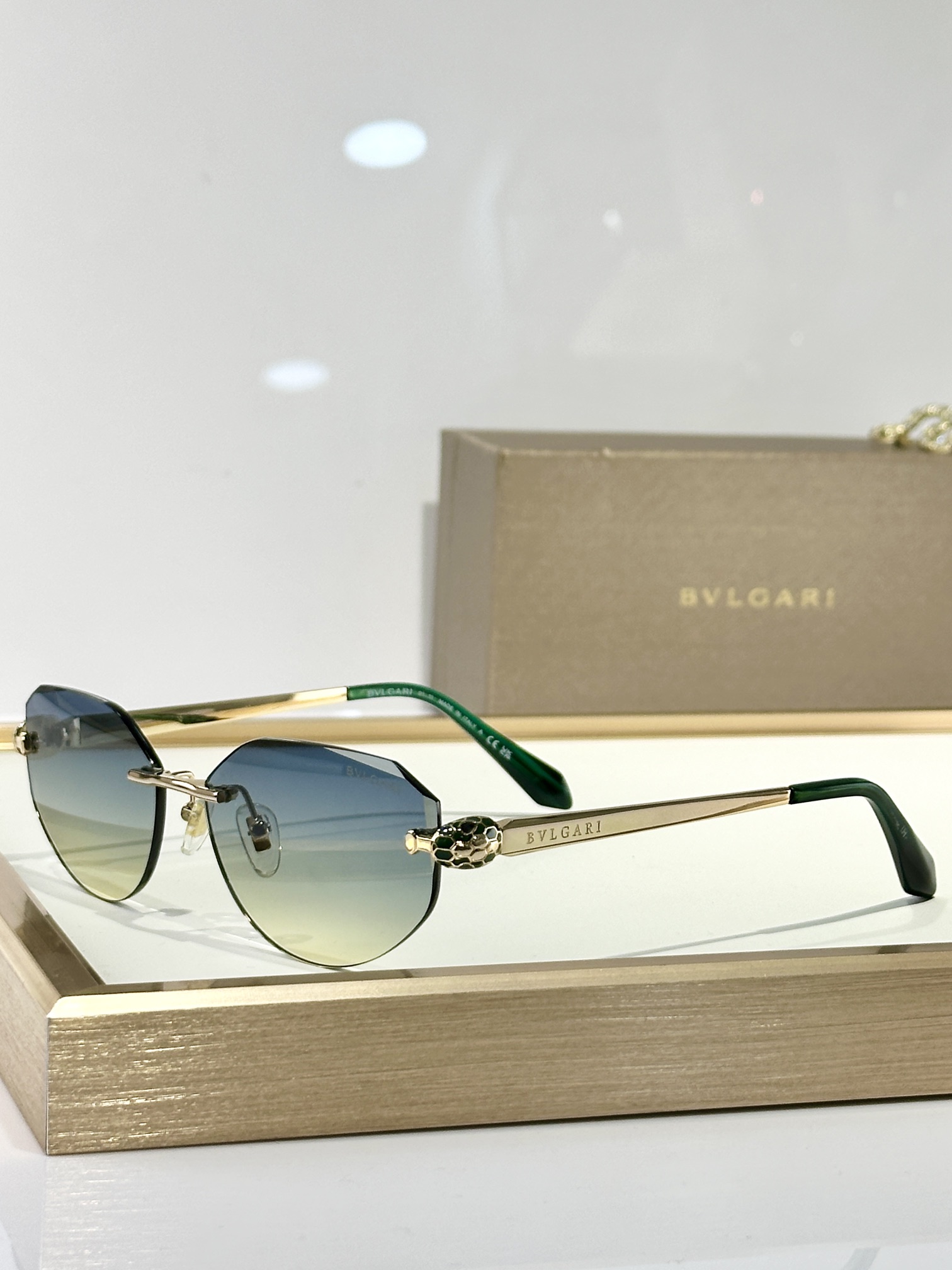  BVLGAR*
MODEL：BV 40059U
SIZE：58口15-140
