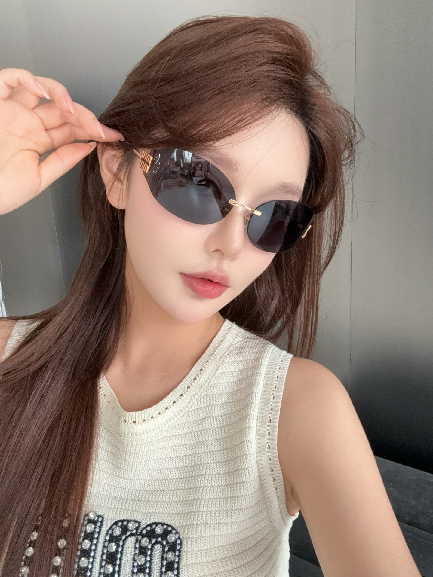 MIU MIU
MOD：Smu68w
Size：61口16-130
