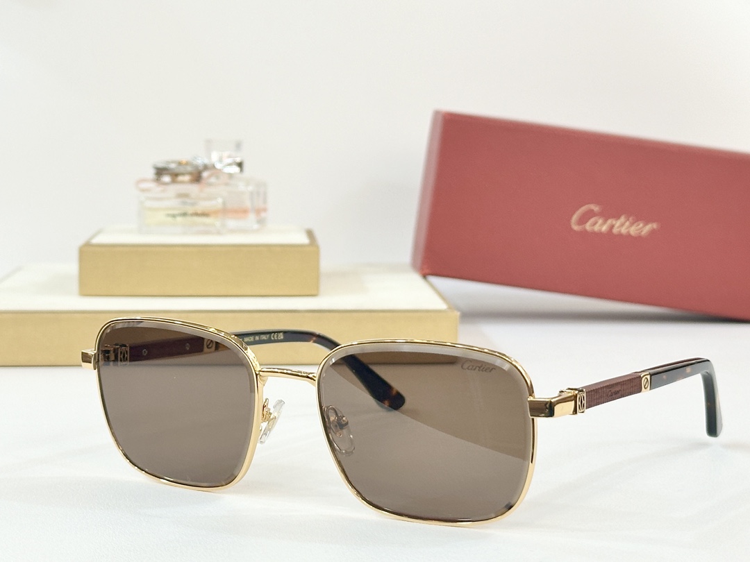  Cartier
MOD：CT0491S
Size：59口19 145
