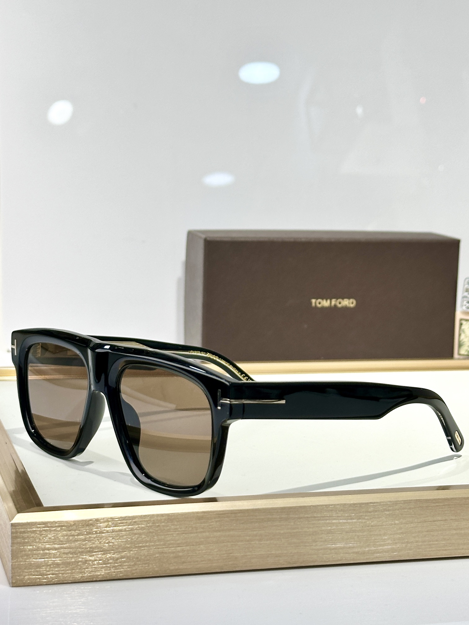  𝐓𝐎𝐌 𝐅𝐎𝐑𝐃
MOD：FT1201
size：56口17-145
