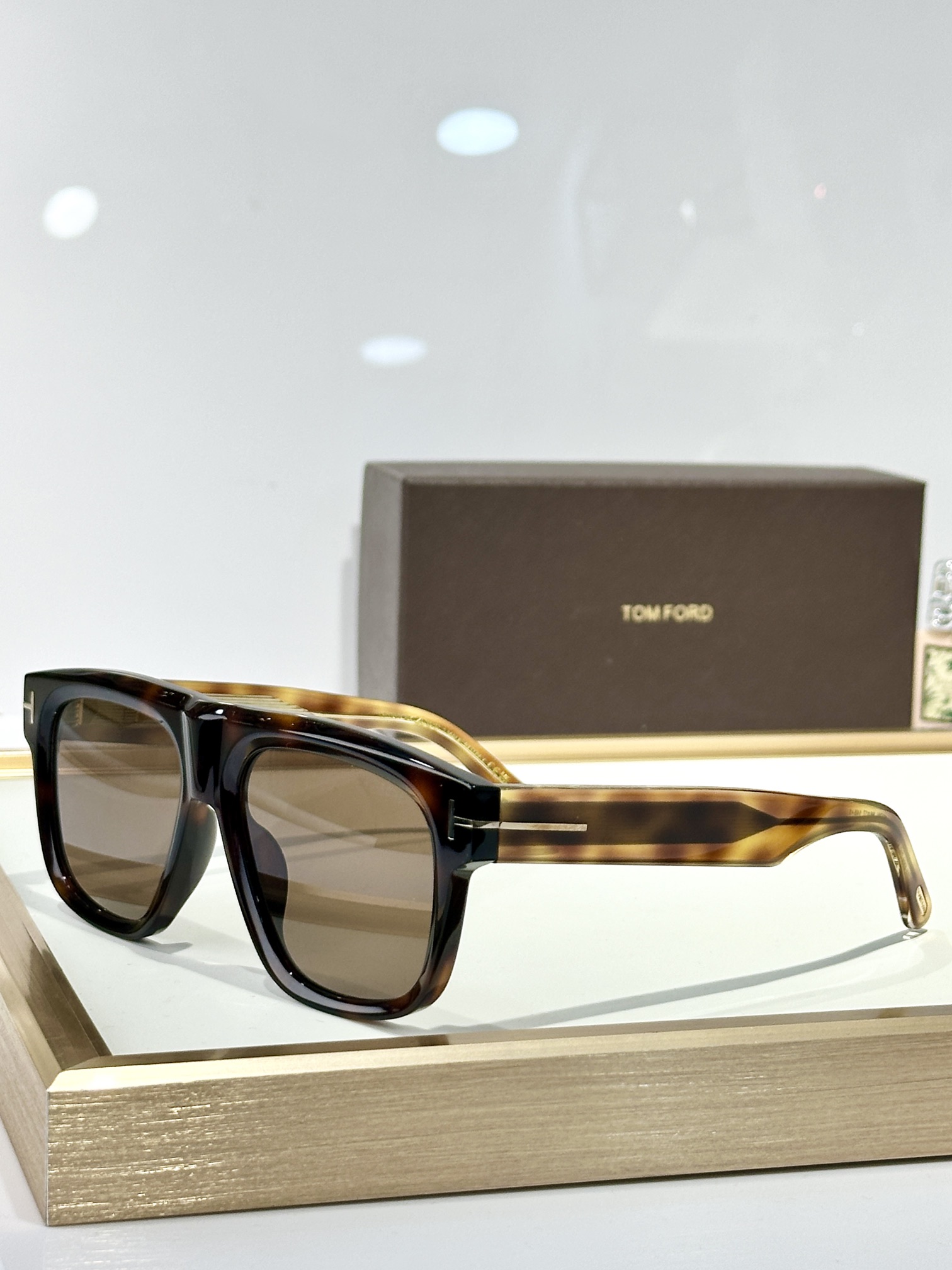  𝐓𝐎𝐌 𝐅𝐎𝐑𝐃
MOD：FT1201
size：56口17-145
