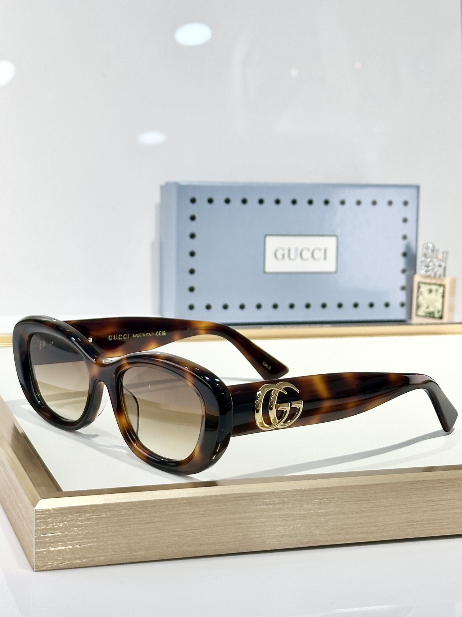  𝐆𝐔𝐂𝐂𝐈
MOD：GG1829SK
size：54口18-145
