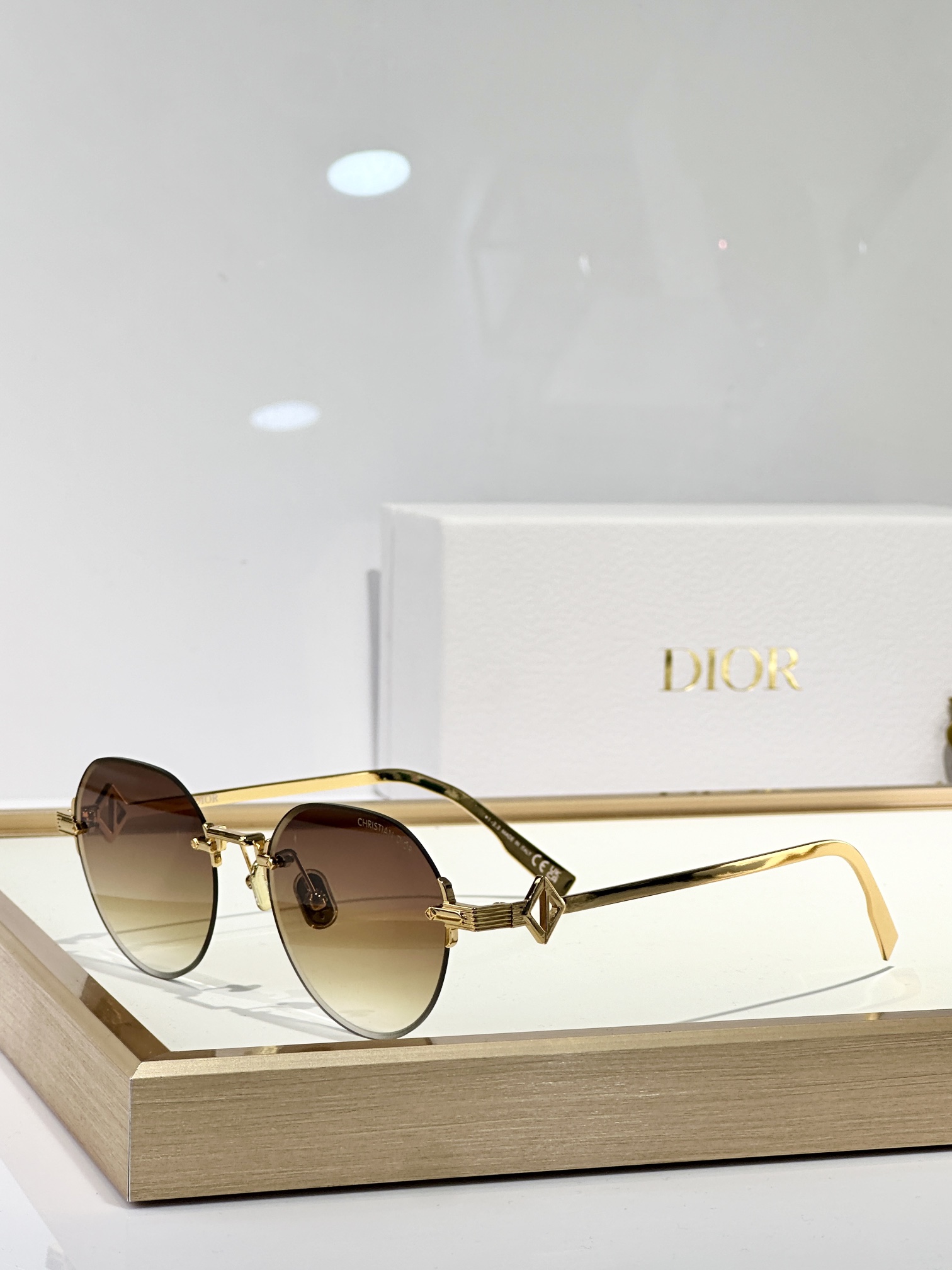  DIOR
MOD：CD Diamond R5U
Size：50口19 145

