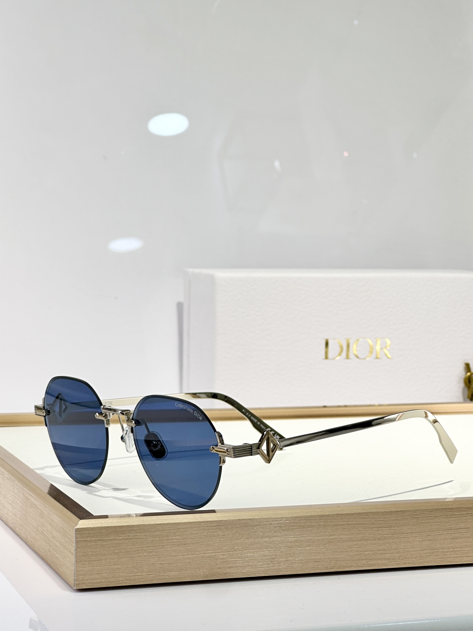  DIOR
MOD：CD Diamond R5U
Size：50口19 145
