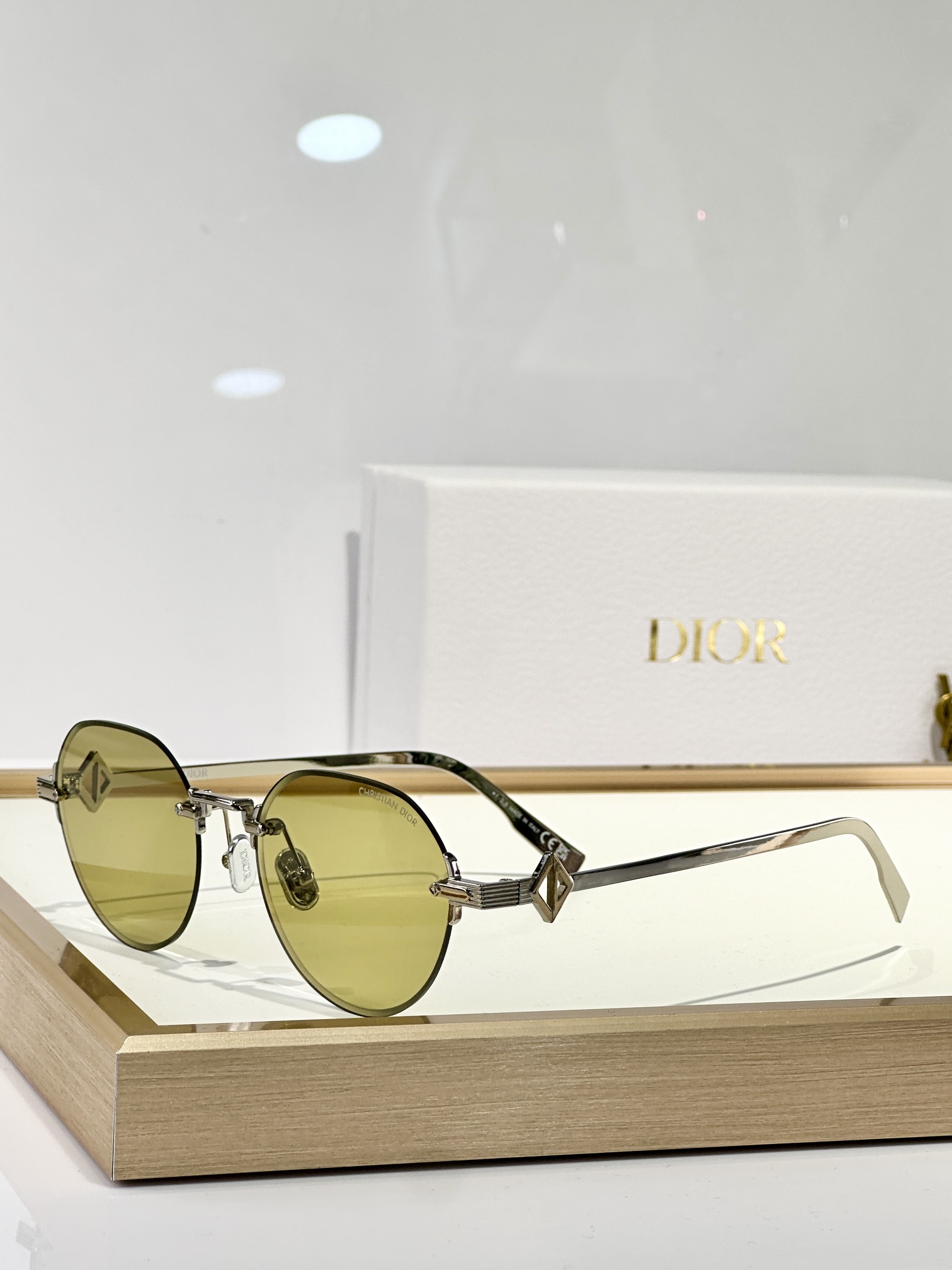 DIOR
MOD：CD Diamond R5U
Size：50口19 145
