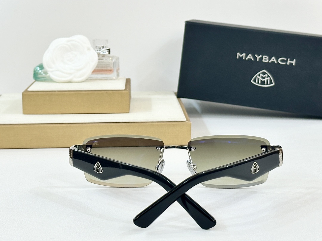  MAYBACH
MOD：Z112
Size：52口17-142
