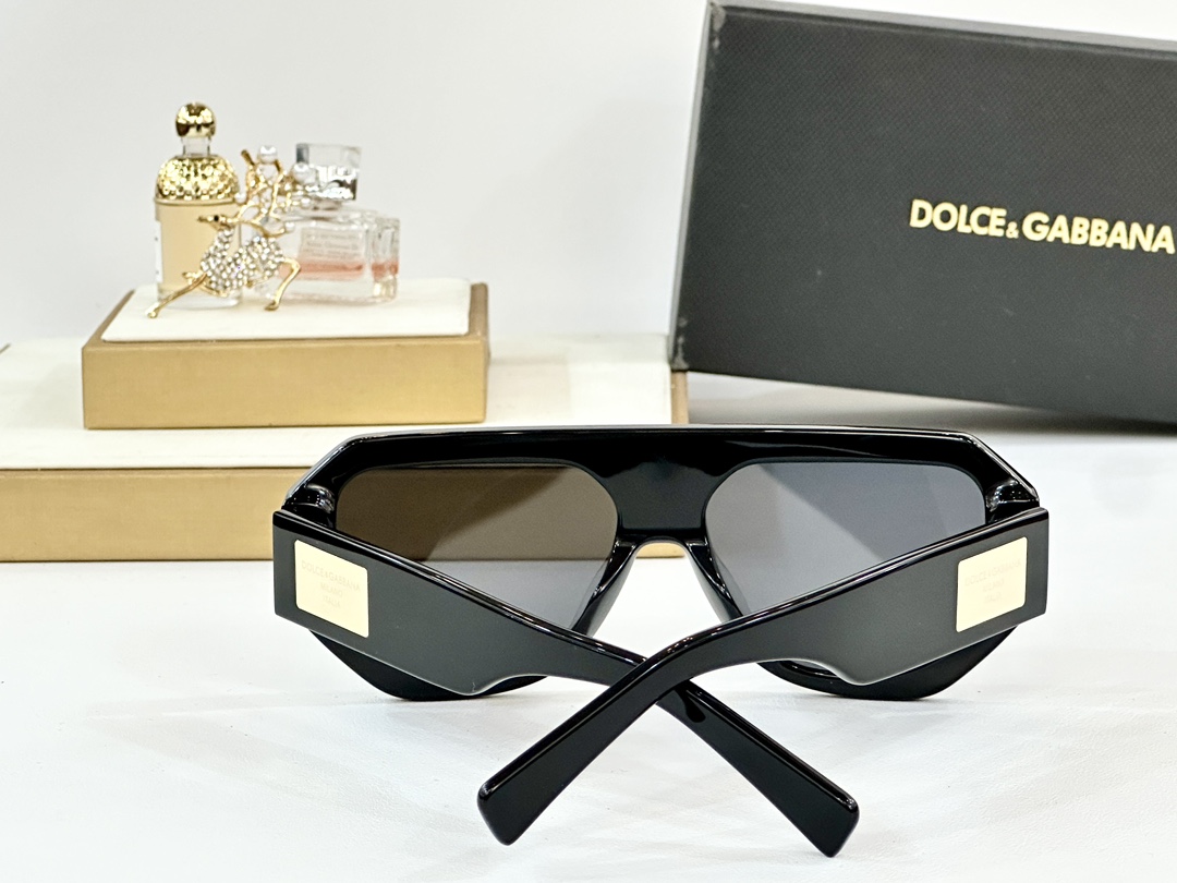  𝘿𝙊𝙇𝘾𝙀&𝙂𝘼𝘽𝘽𝘼𝙉𝘼
MOD DG4481
Size：148-145

