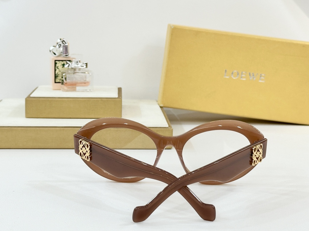  LOEWE
MOD：LW50090I
Size：52口18 140
