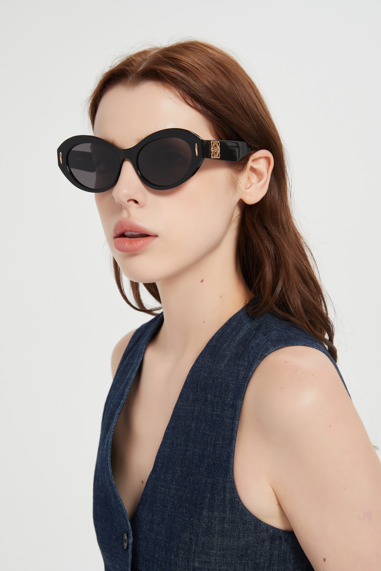  LOEWE
MOD：LW50090I
Size：52口18 140

