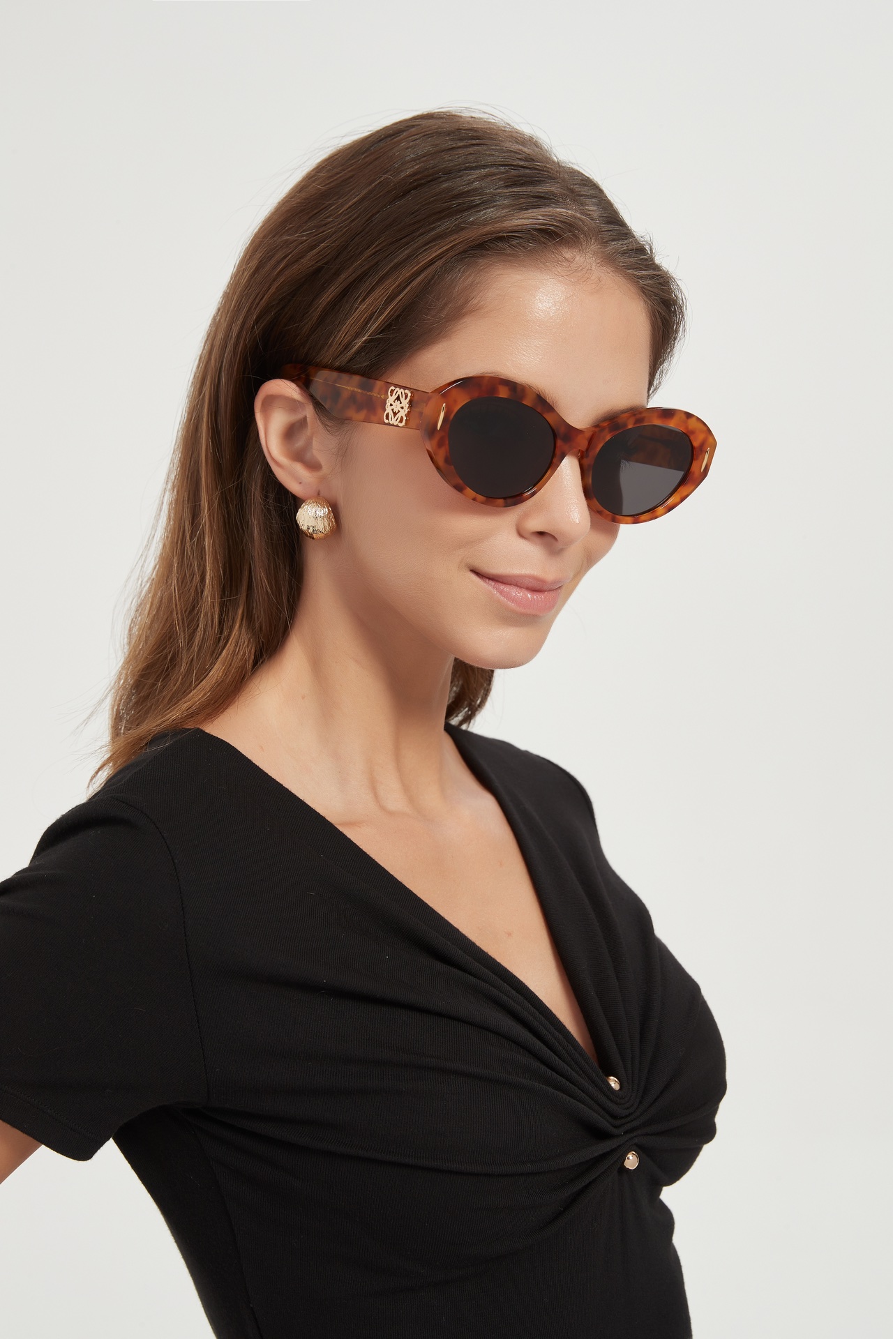  LOEWE
MOD：LW50090I
Size：52口18 140

