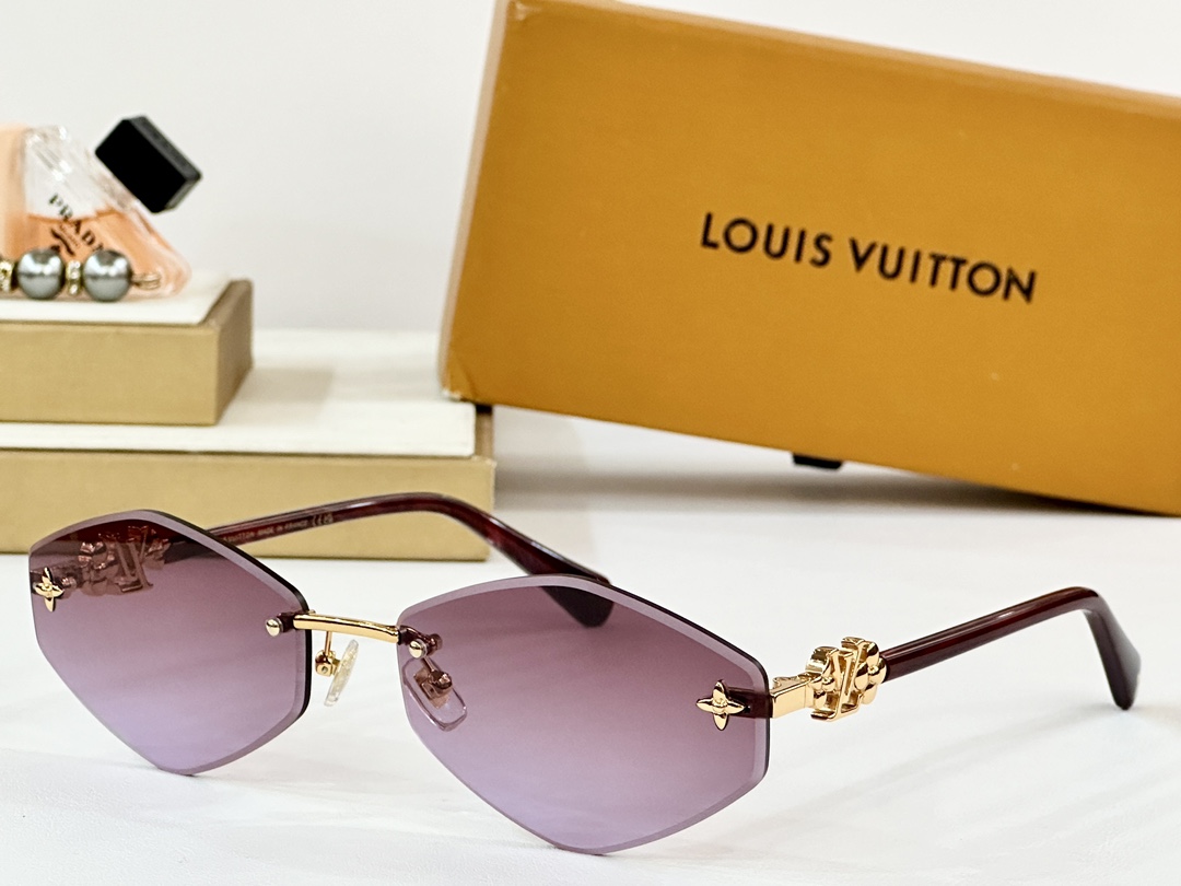  LOUIS VUITTO*
MODEL：Z24601
SIZE：63口17-145
