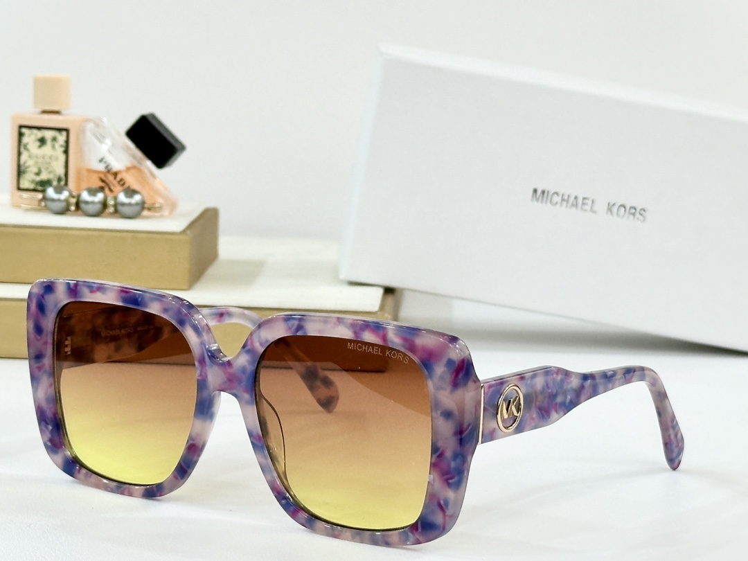 MICHAEL KOR*
MOD：MK2183U
Size：56口18 140
