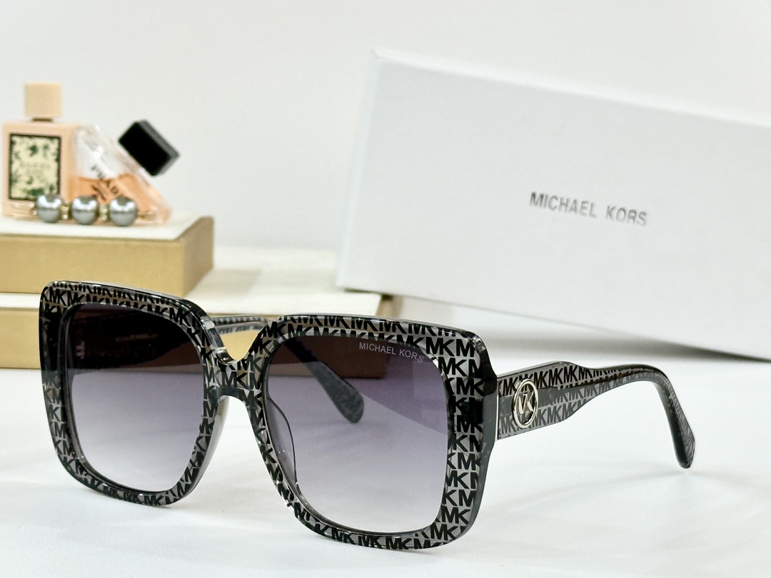 MICHAEL KOR*
MOD：MK2183U
Size：56口18 140
