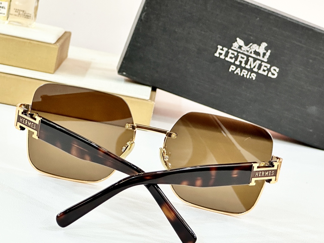  HERMES
MOD：9686
Size：59口18 145
