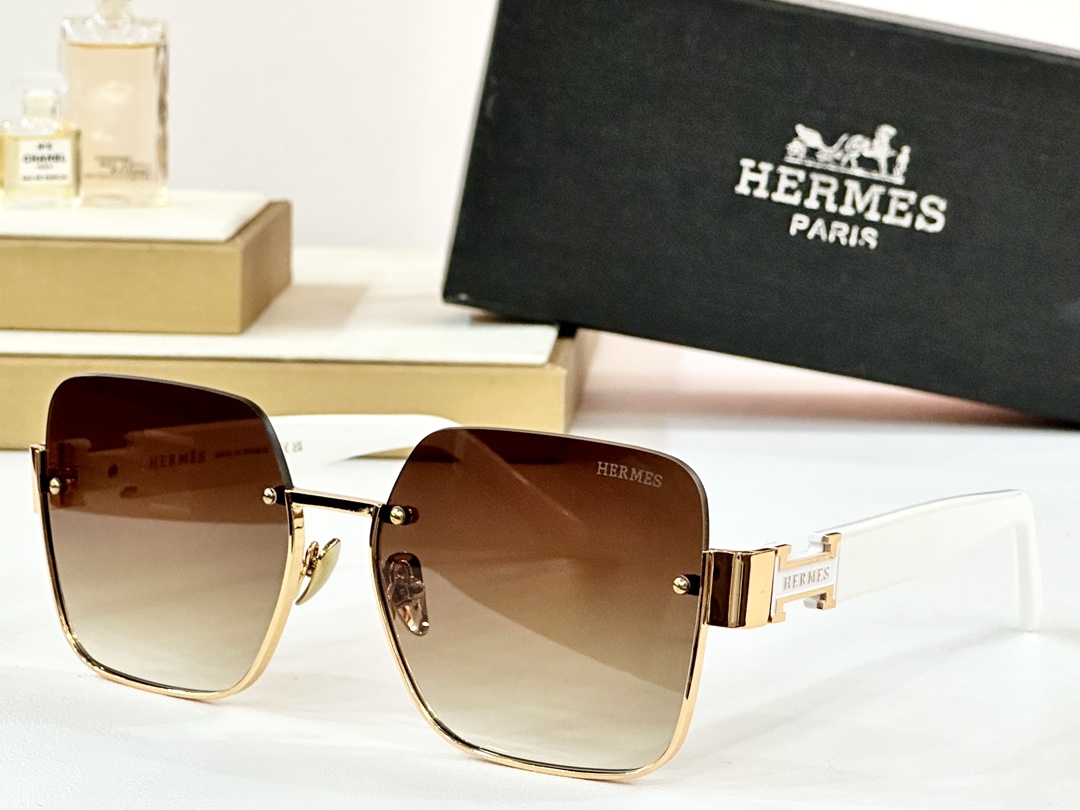  HERMES
MOD：9686
Size：59口18 145
