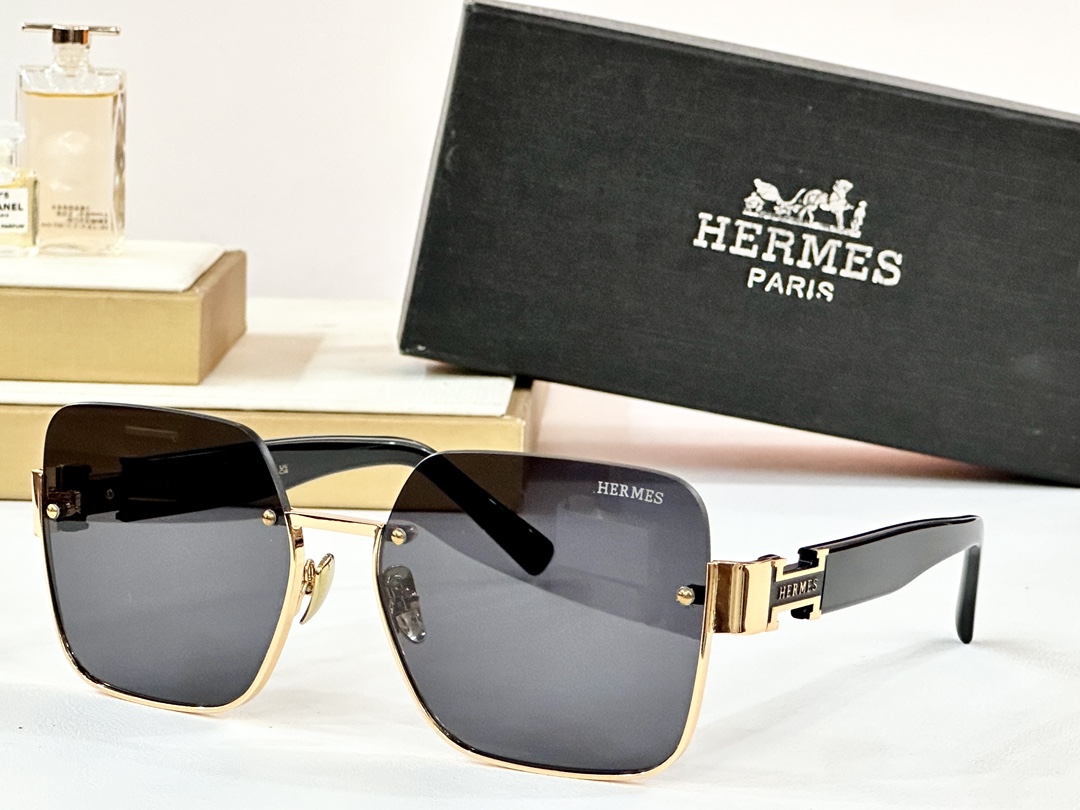  HERMES
MOD：9686
Size：59口18 145
