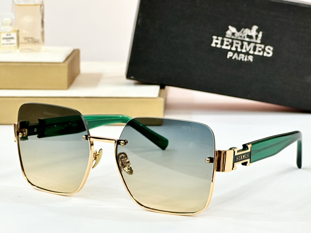  HERMES
MOD：9686
Size：59口18 145
