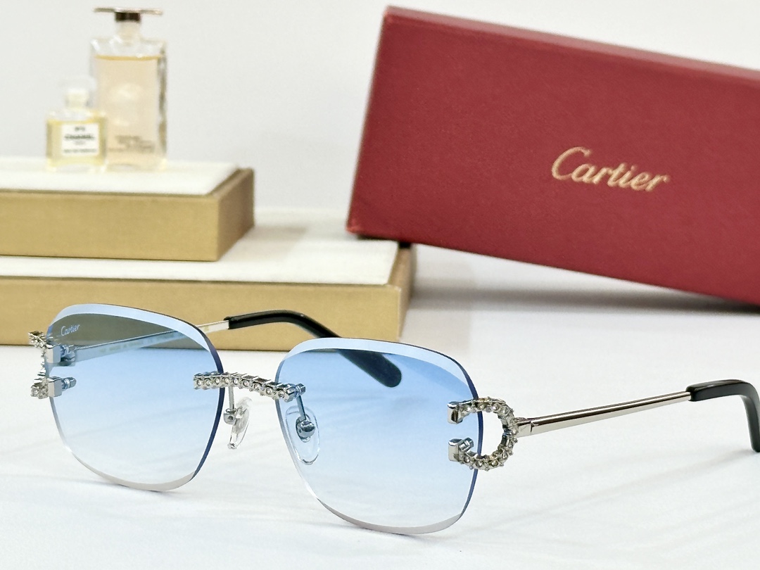  Cartier
MOD：CT0604S
Size：142
