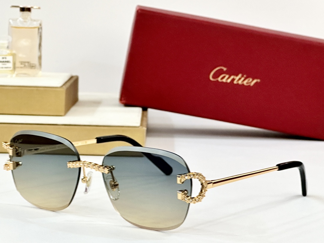  Cartier
MOD：CT0604S
Size：142
