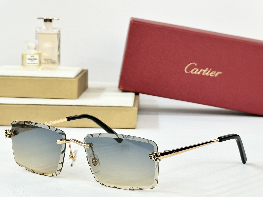  Cartier
MOD：CT0522S
Size：57口20 140
