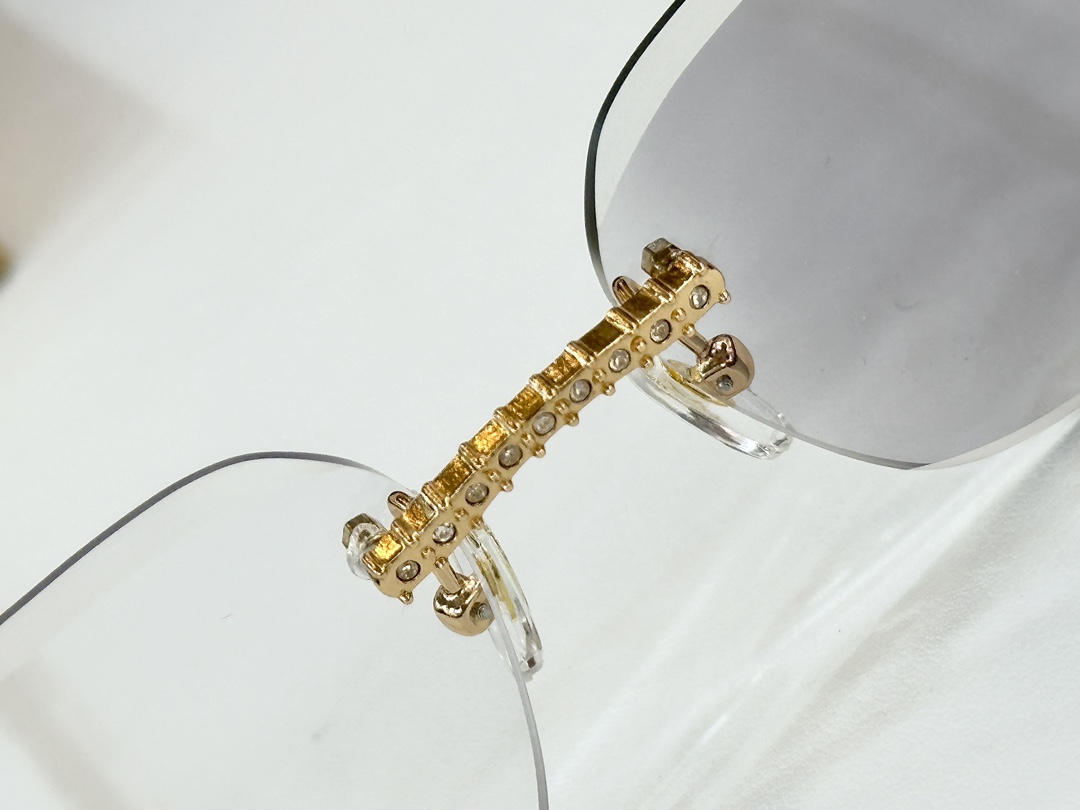  Cartier
MOD：CT0603S
Size：142
