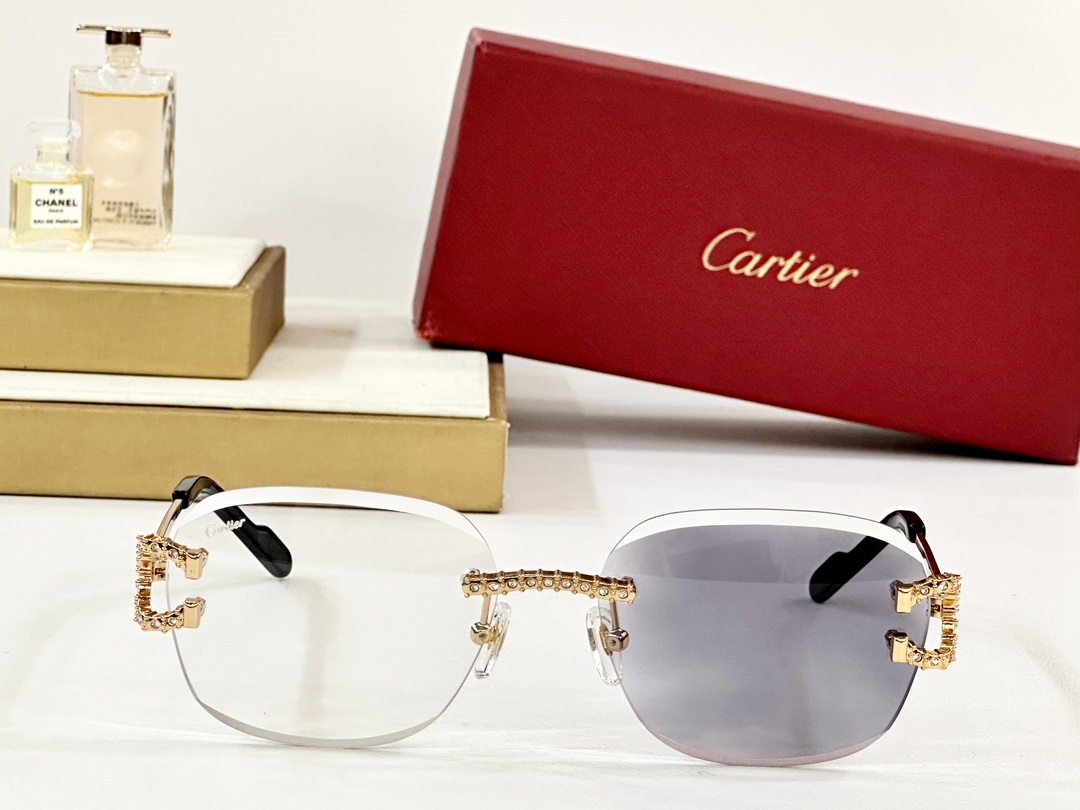  Cartier
MOD：CT0603S
Size：142
