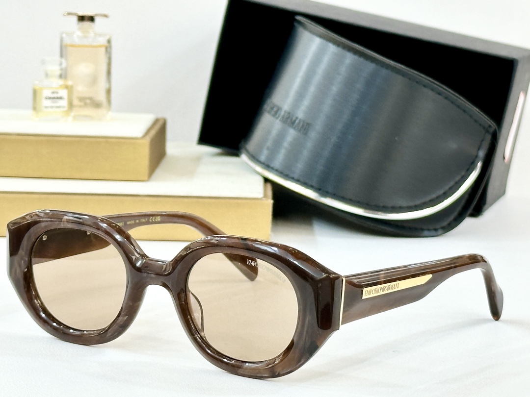  EMPORIO ARMANI
MOD：EA4230U
Size：48口25 145
