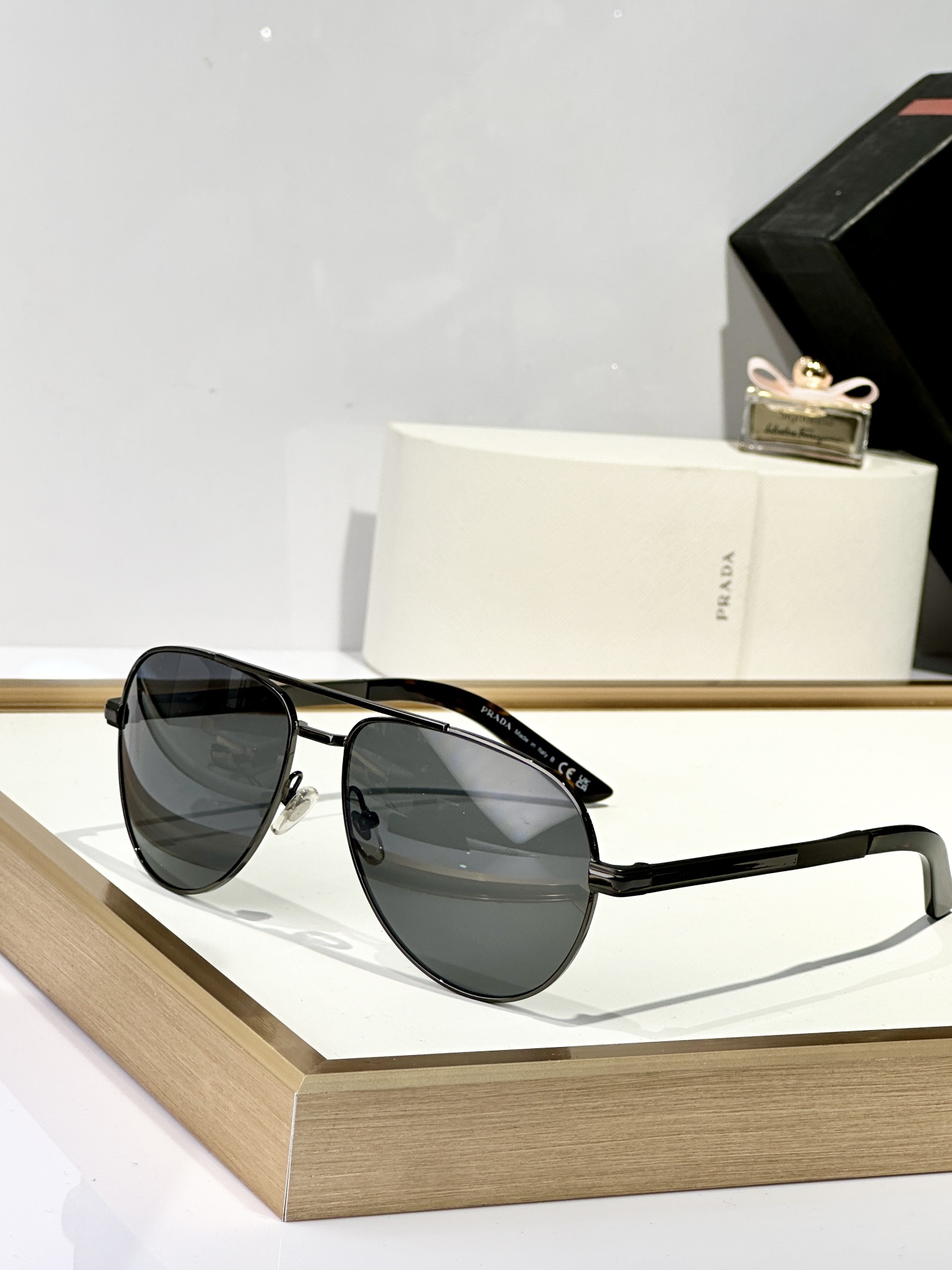 PRADA
MOD：PRA54S
Size：60口15-145
