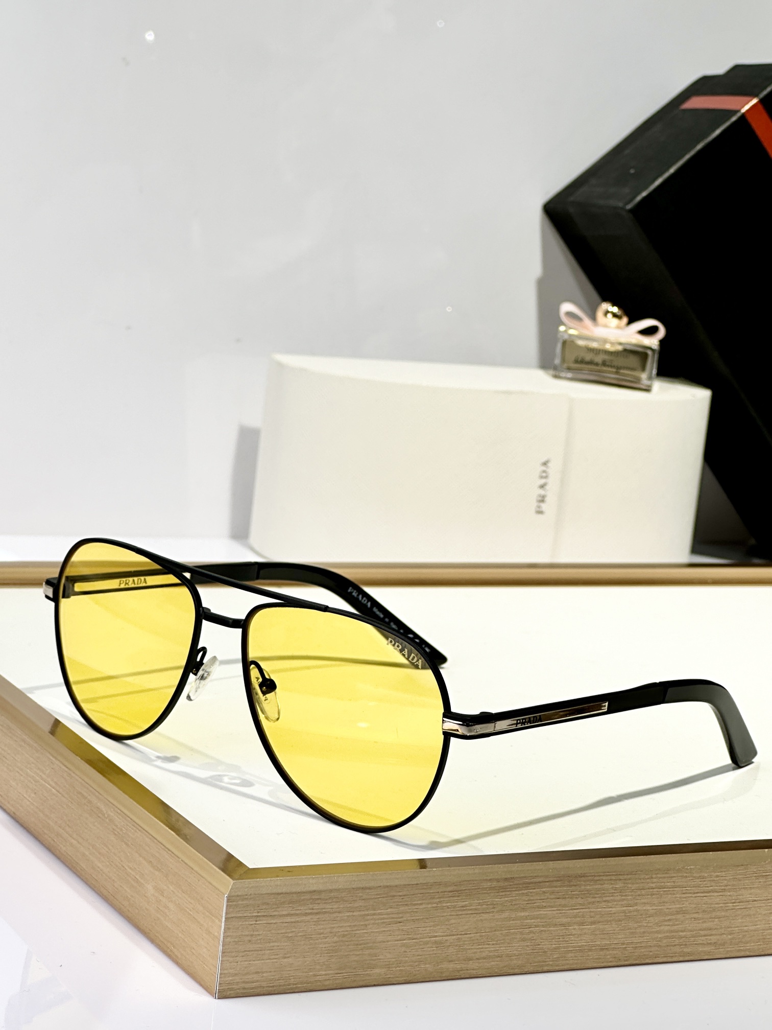PRADA
MOD：PRA54S
Size：60口15-145

