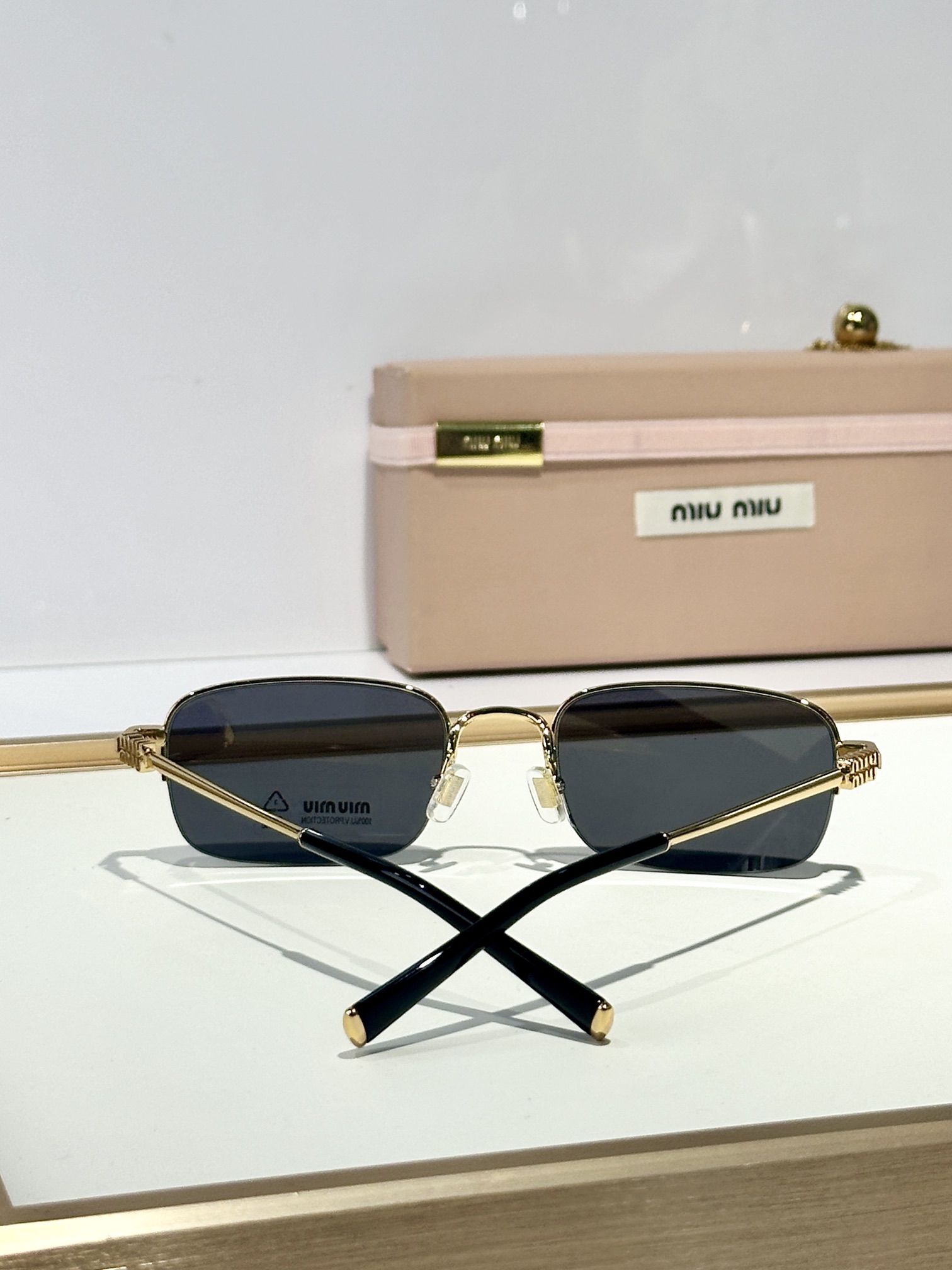  MIU M*
MODELMUA52WV
SIZE：55口22-140
