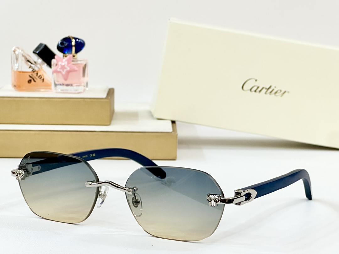  Cartier
MOD：CT0611S
Size：60口18 143
