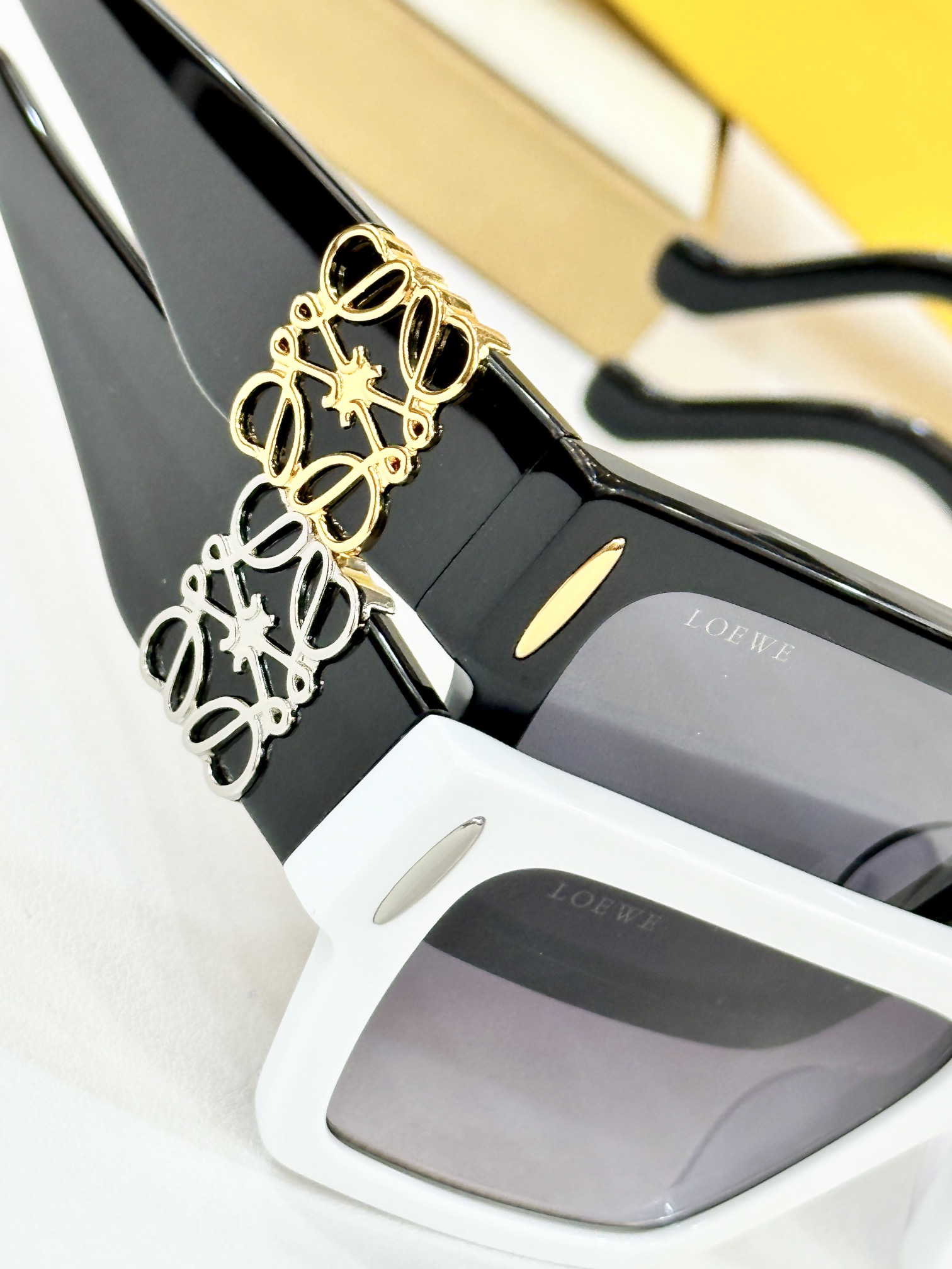  LOEWE
MOD：LW5136S
Size：56口19 145


