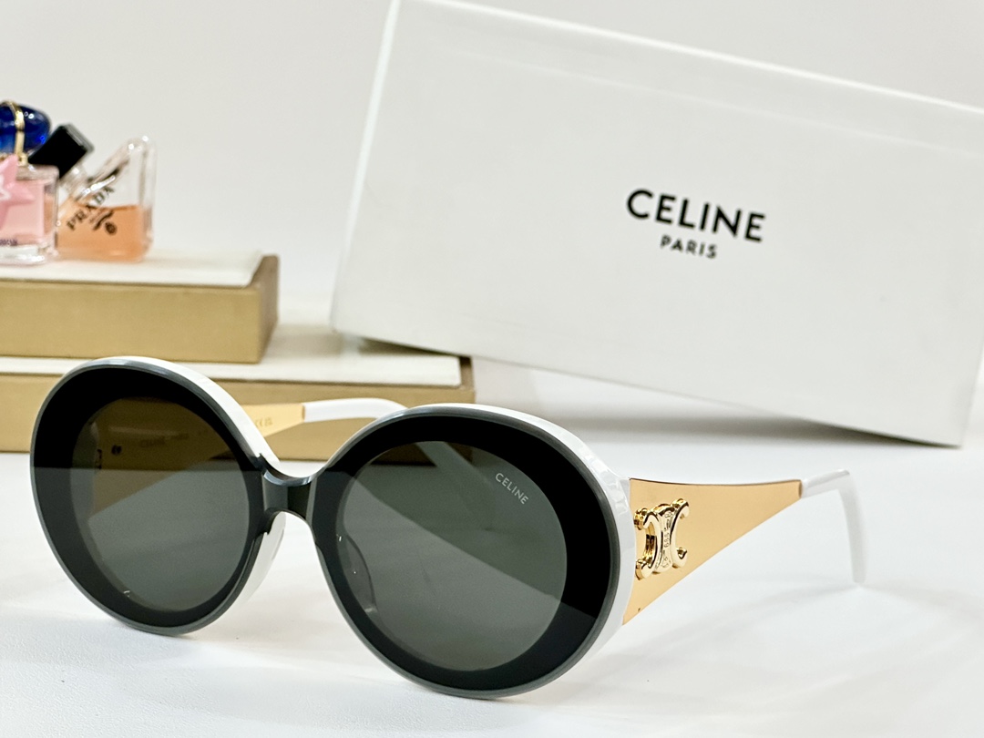  CELINE
MOD：CL42106U
Size：52口22 145
