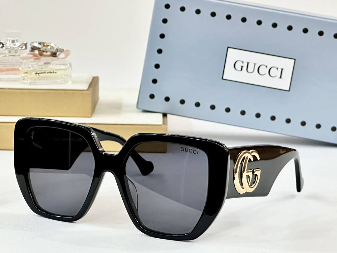  CUCCI
MOD：GG0956S
Size：54口18 145
