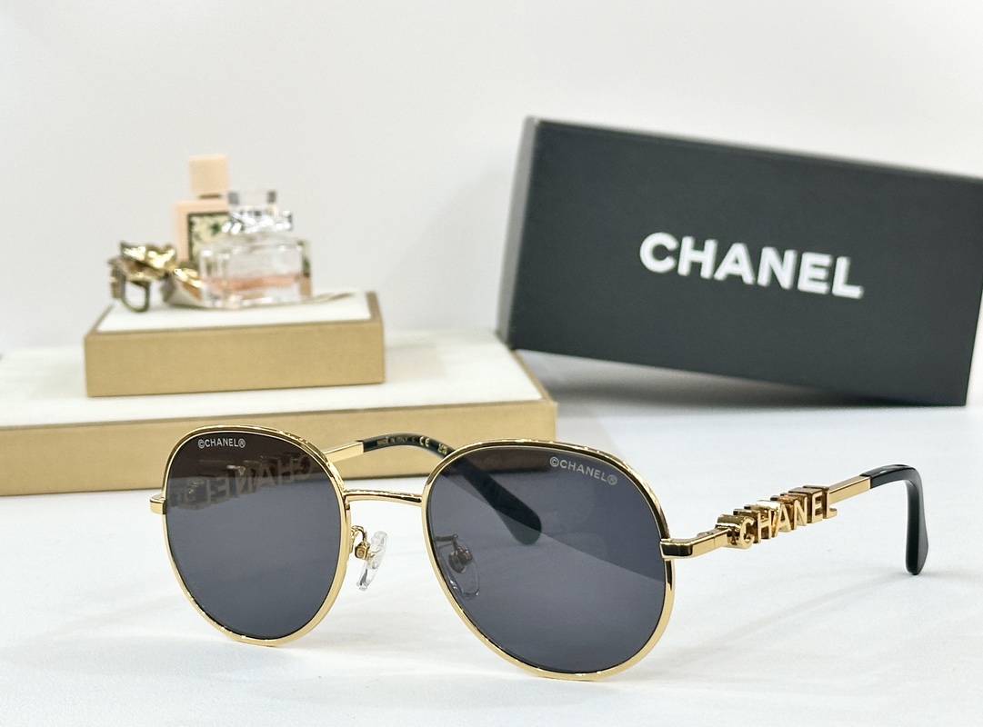  CHANEL
MODEL：CH4285
SIZE：55口21-140

