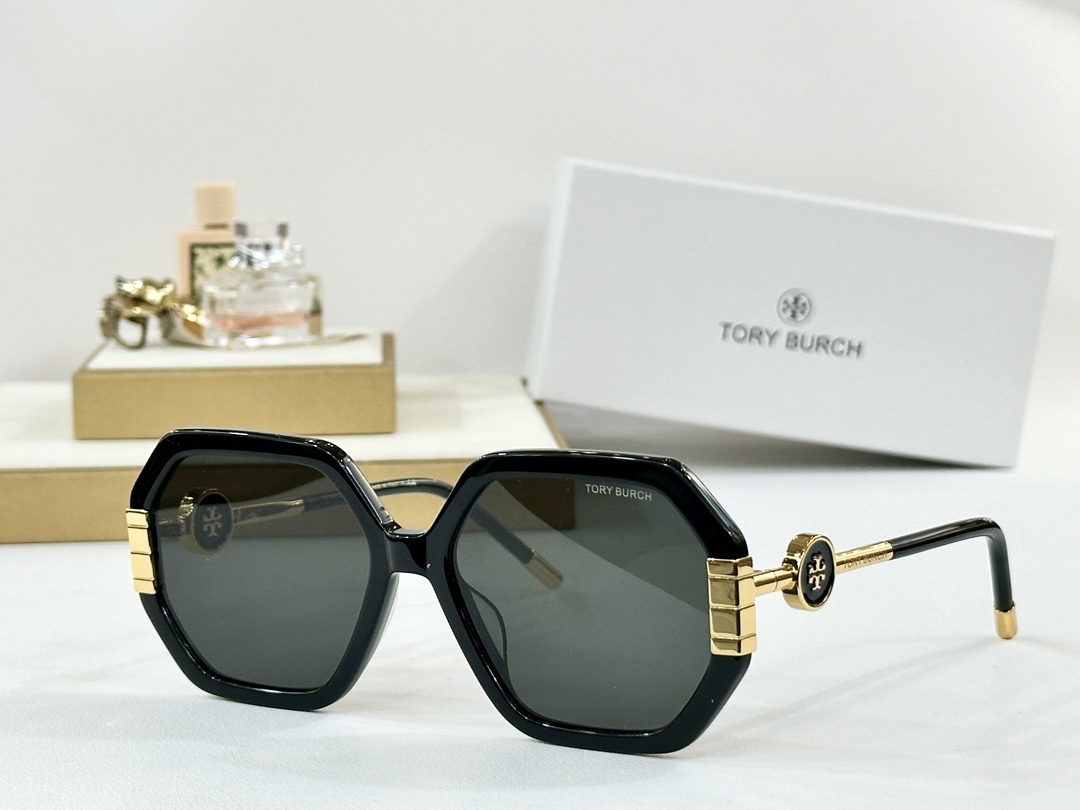  TORY BURC* 
MODELTY9062E
SIZE58口18-140
