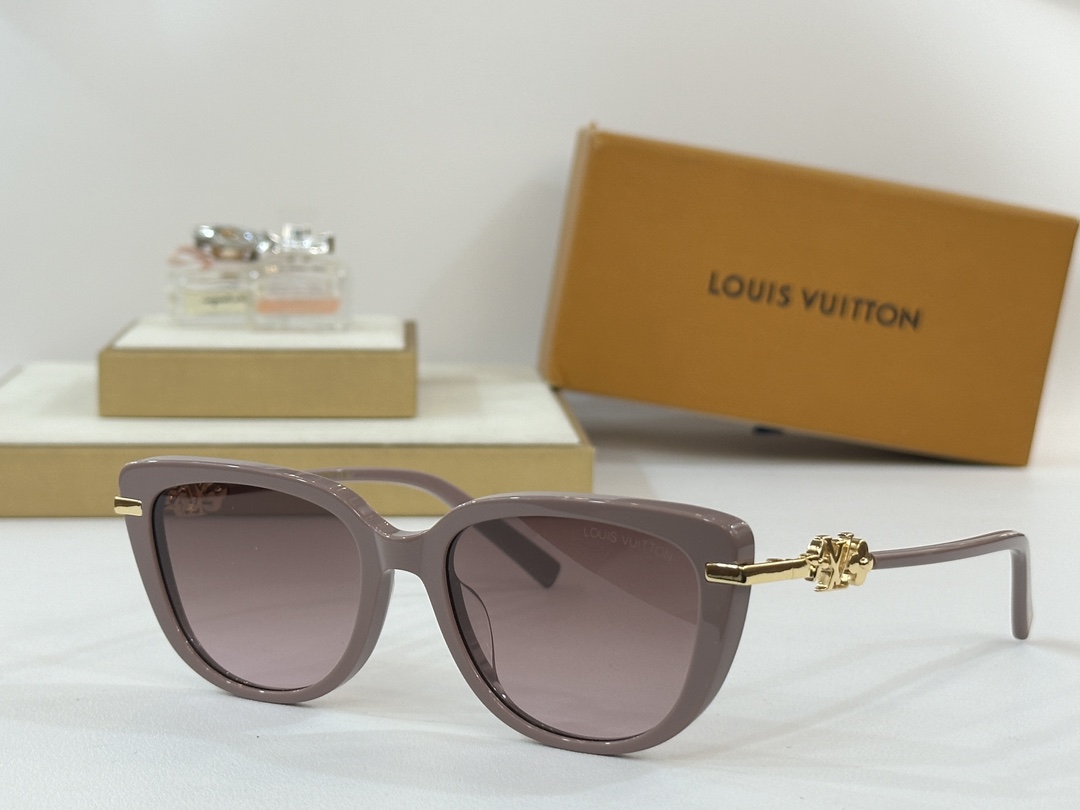  LOUIS VUITTON
MOD：Z1873
Size：52口19-145
