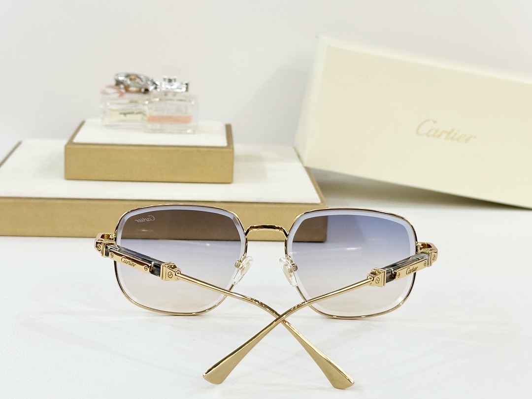  Cartier
MOD：CT0485S
Size：57口18 145
