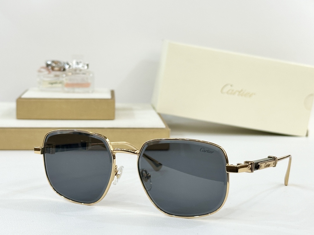  Cartier
MOD：CT0485S
Size：57口18 145
