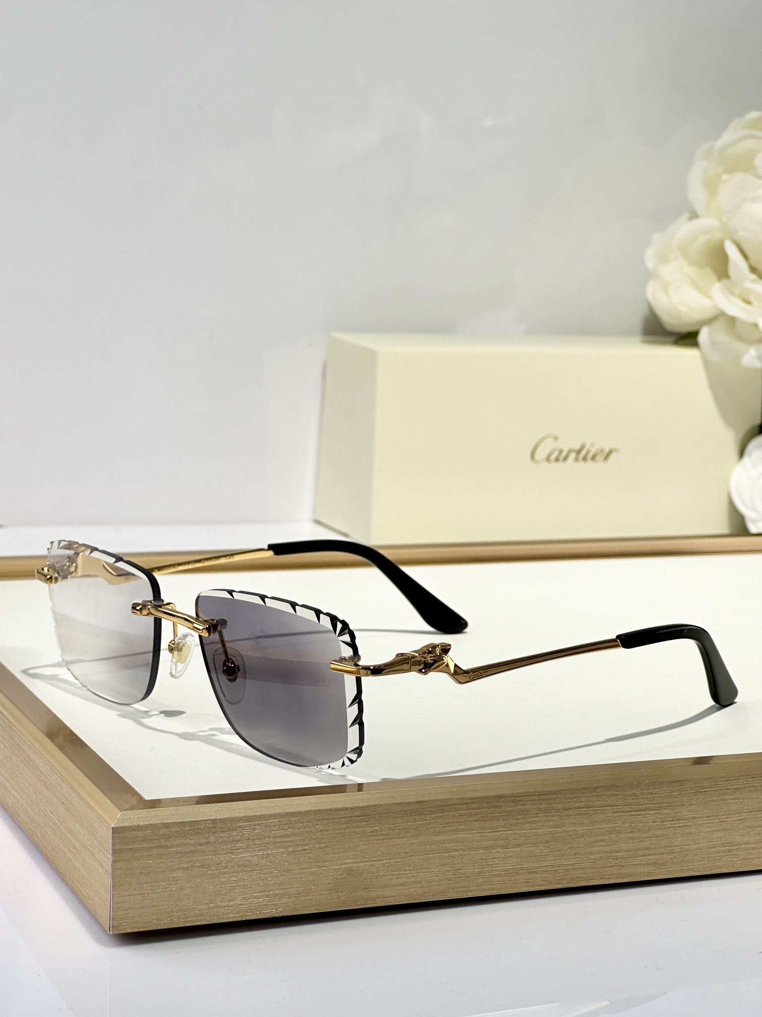  Cartier
MOD：CT0120O
Size：56口17 140
