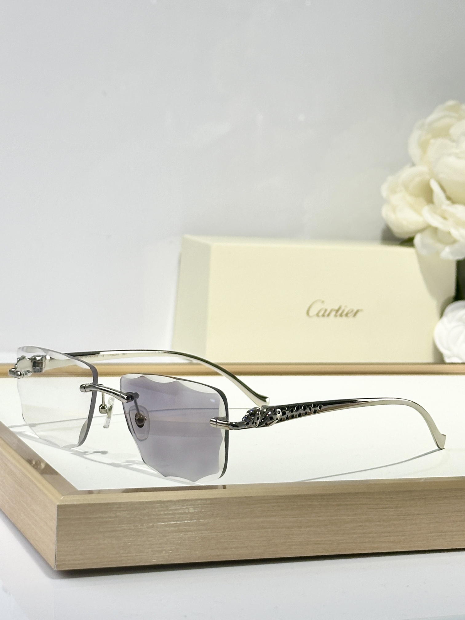  Cartier
MOD：CT9527O
Size：50口17 130
