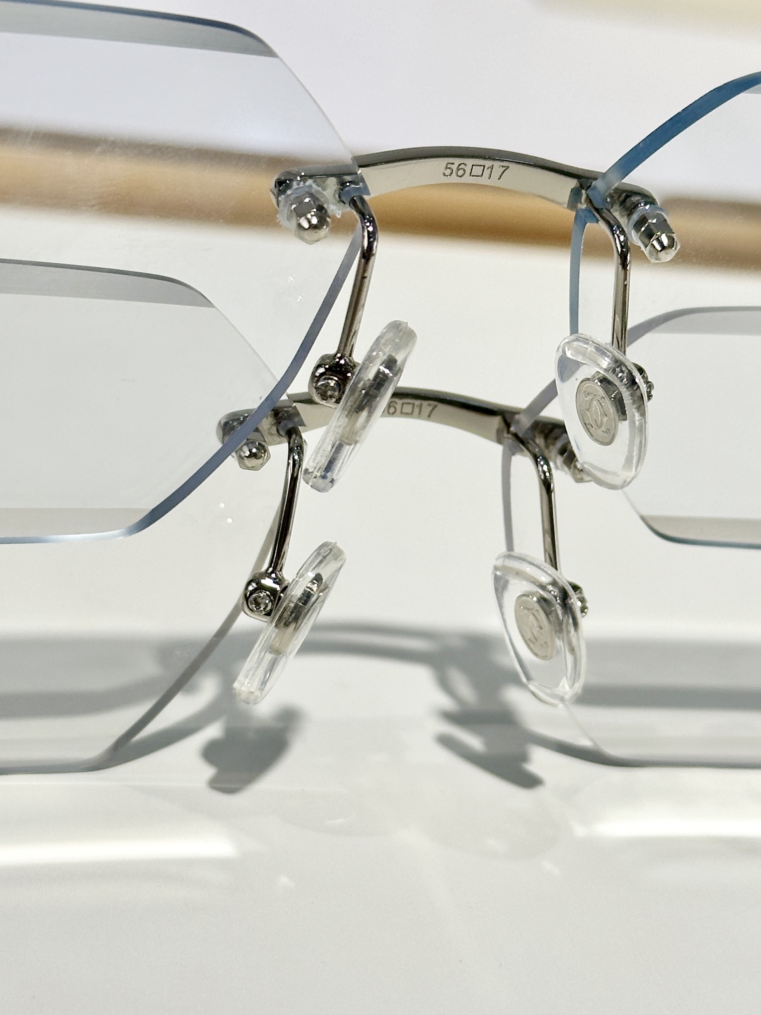  Cartier
MOD：CT9527O
Size：56口17 130
