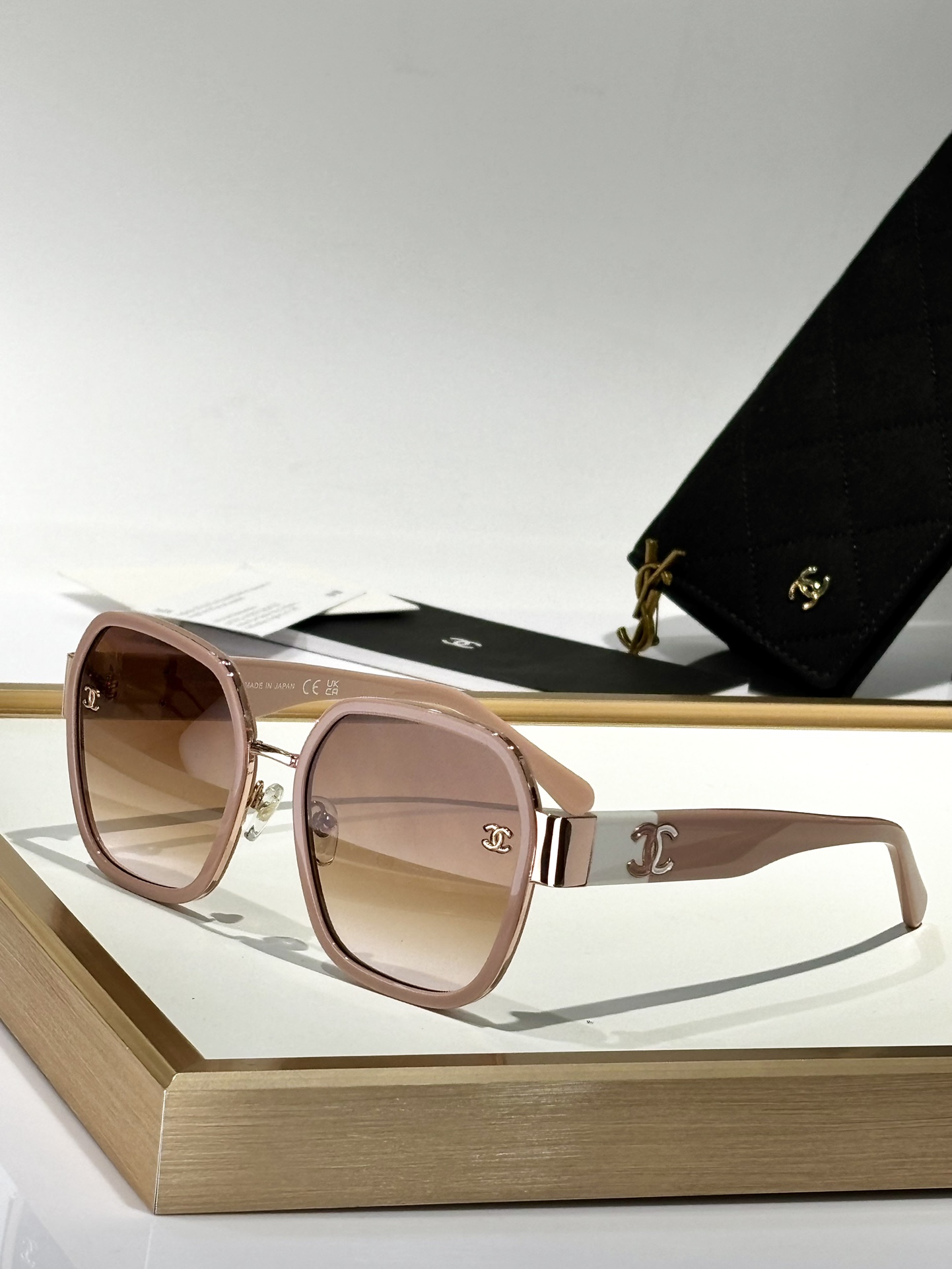  CHANEL
MOD：CH4024
Size：56口17 145
