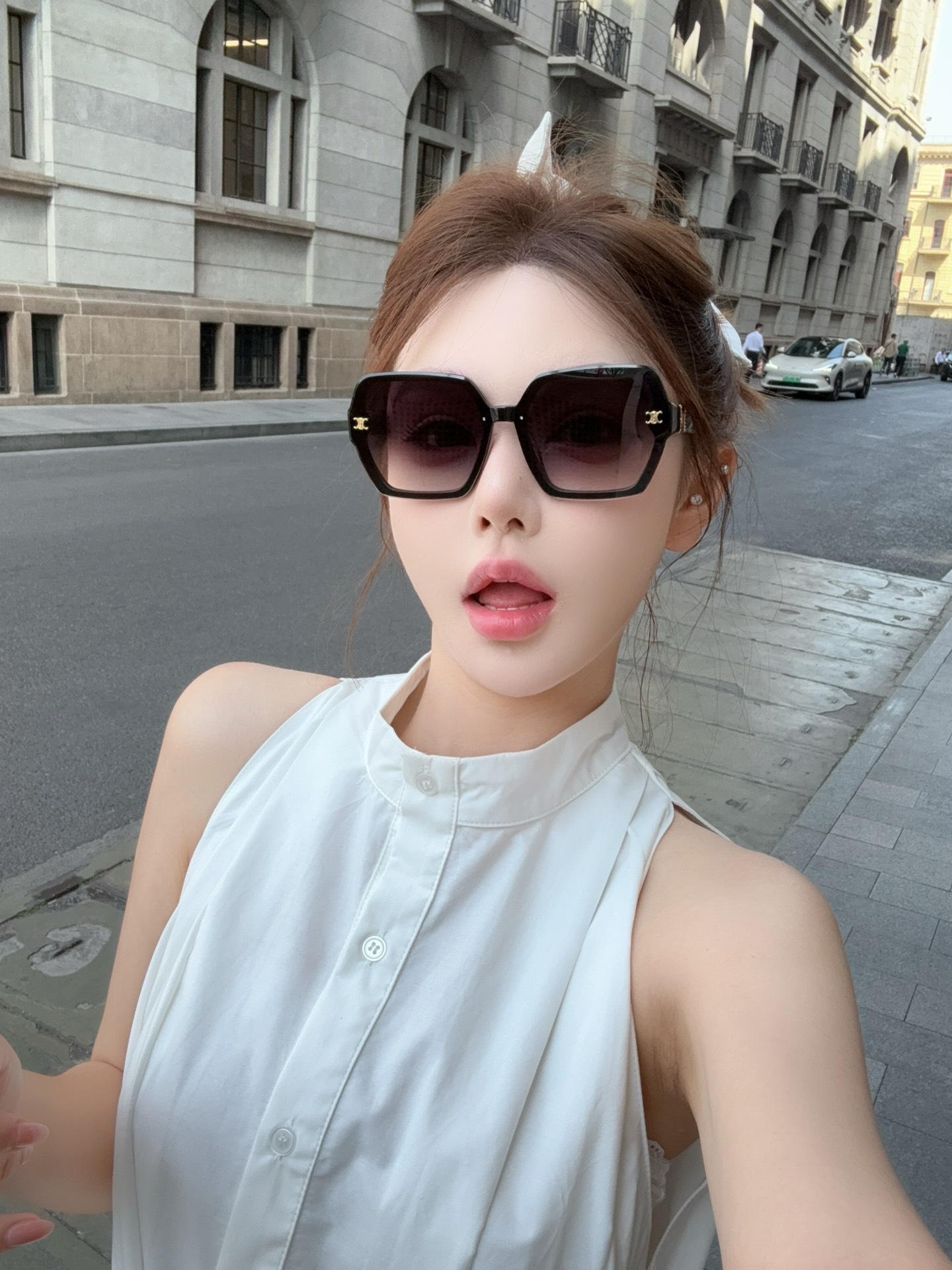  CELINE
MOD：CL40252
Size：63口11-146

