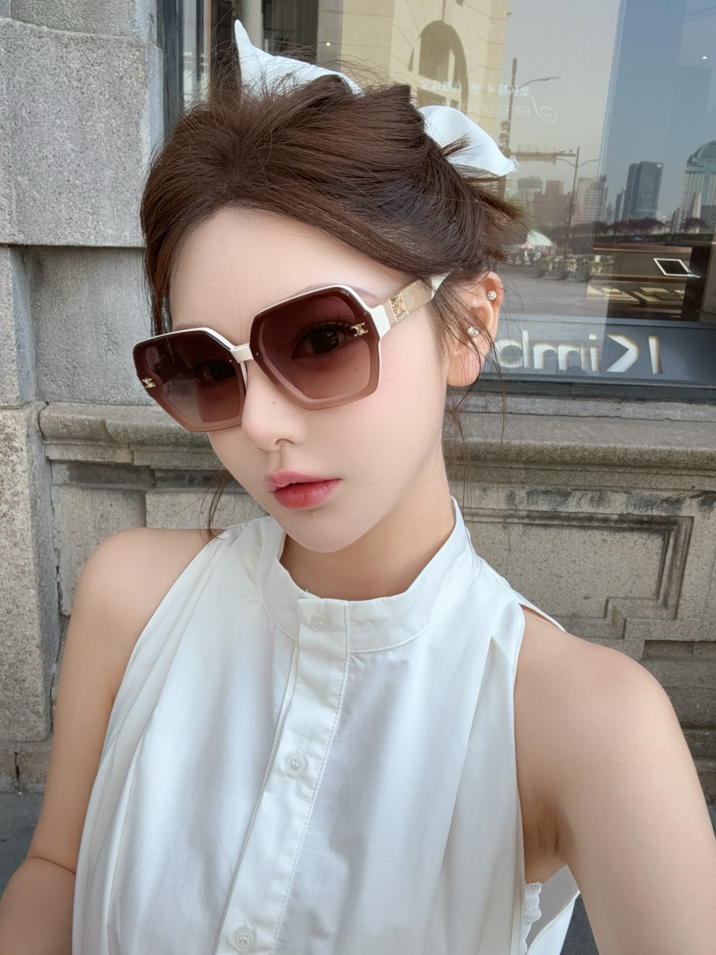  CELINE
MOD：CL40252
Size：63口11-146
