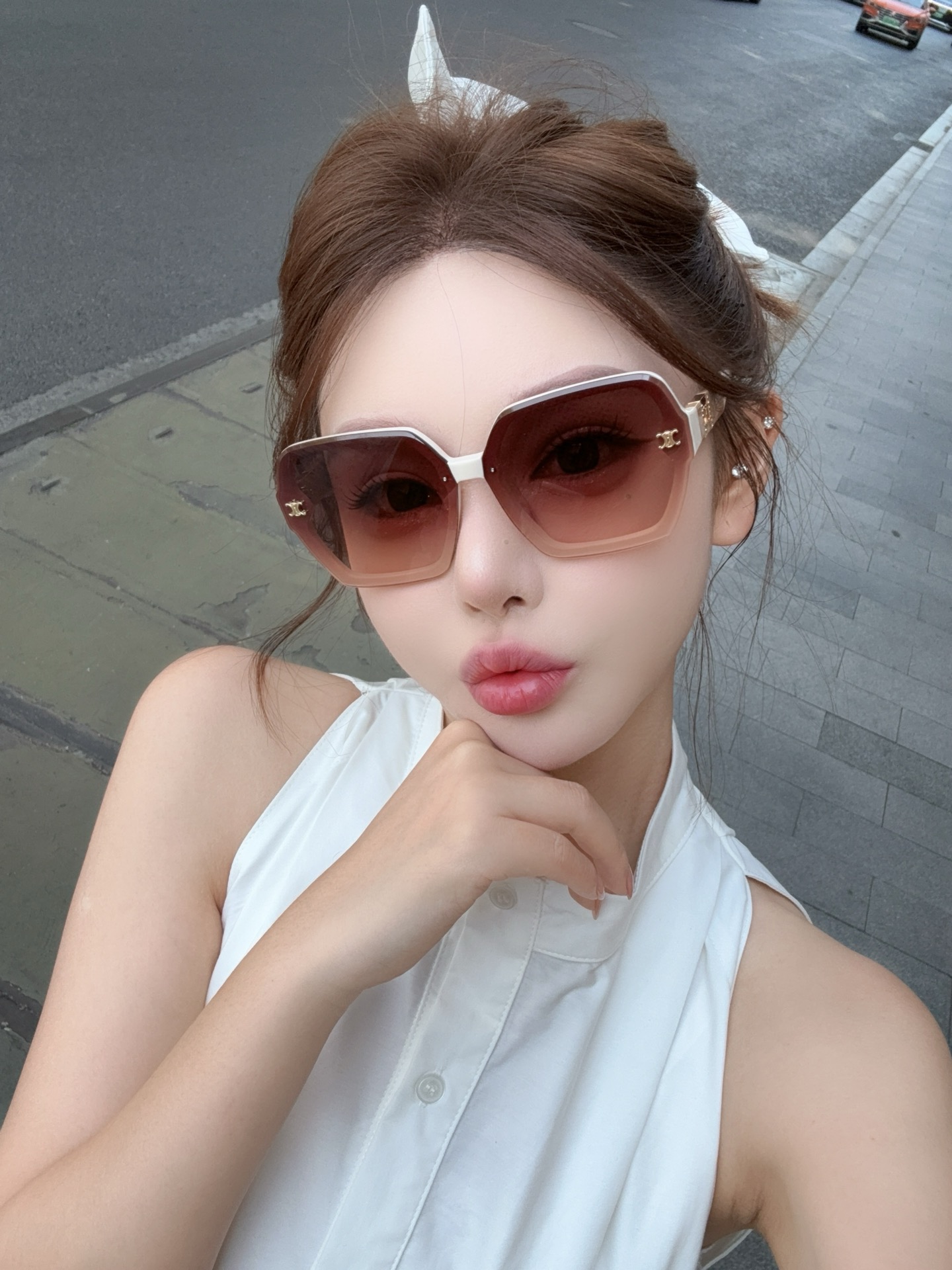  CELINE
MOD：CL40252
Size：63口11-146
